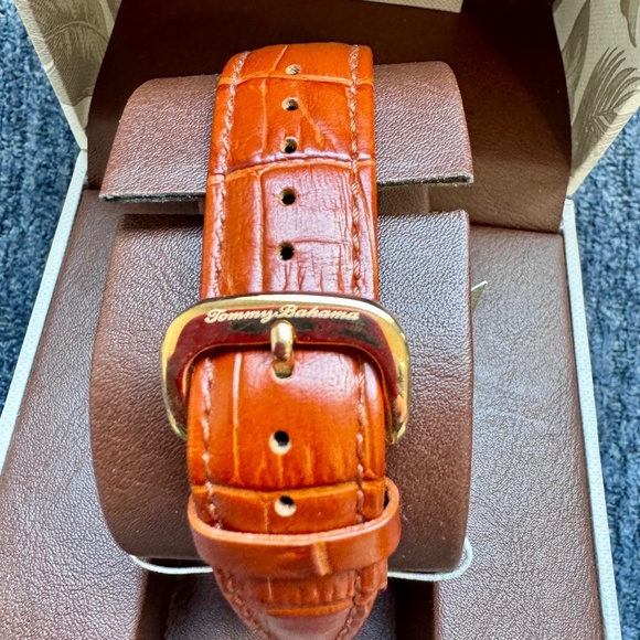 Tommy Bahama Men’s Quartz Moon Phase Watch TB00090-03 – 40mm, NIB RARE 🕰️✨ - Picture 5 of 14